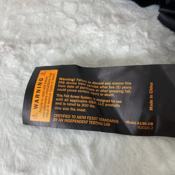 GSM Outdoor Model A130 Hunting Tree Stand Safety Harness Black New - Picture 6 of 8